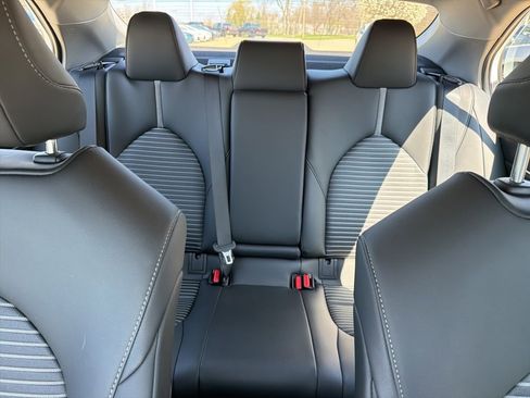 Used 2023 Toyota Camry SE image 21