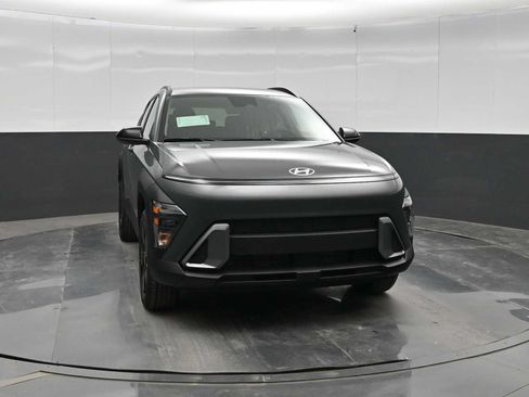 New 2026 Hyundai Kona SEL Sport AWD/4WD image 2
