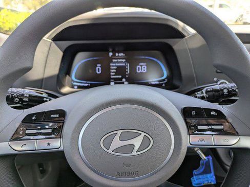 New 2026 Hyundai Elantra SE FWD image 19