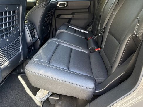 New 2025 Ford Bronco Badlands w/ Sasquatch Package image 20