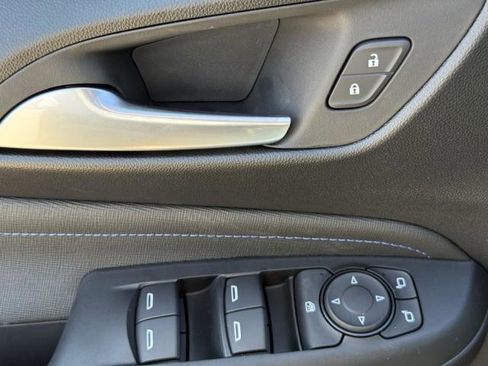 New 2026 Buick Envista Sport Touring image 21