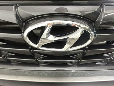 Certified 2024 Hyundai Tucson SEL FWD image 8