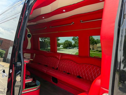 Used 2015 Mercedes-Benz Sprinter 3500 w/ Window Fleet Package image 18