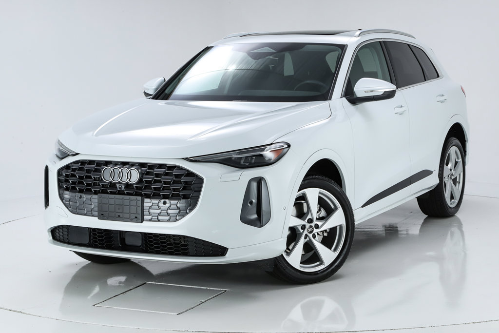 Used 2025 Audi Q5 Premium Plus AWD/4WD image 43