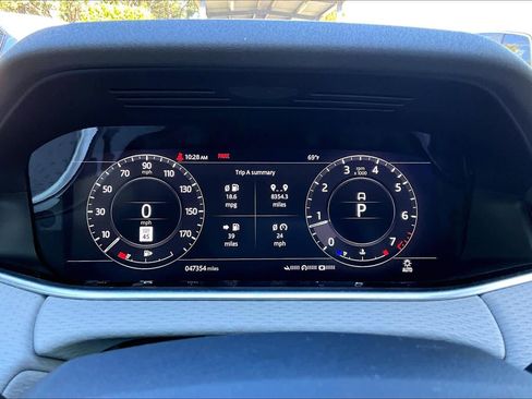 Used 2020 Land Rover Range Rover Evoque S image 23