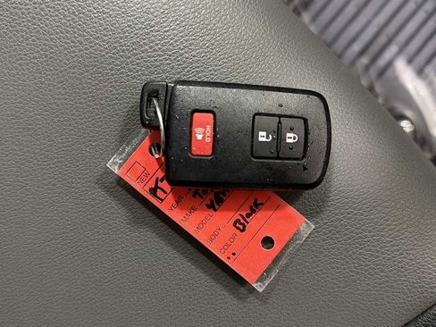 Certified 2020 Toyota 4Runner SR5 Premium image 31