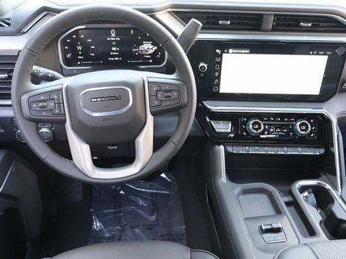 New 2026 GMC Sierra 2500 Denali w/ Denali Reserve Package image 17