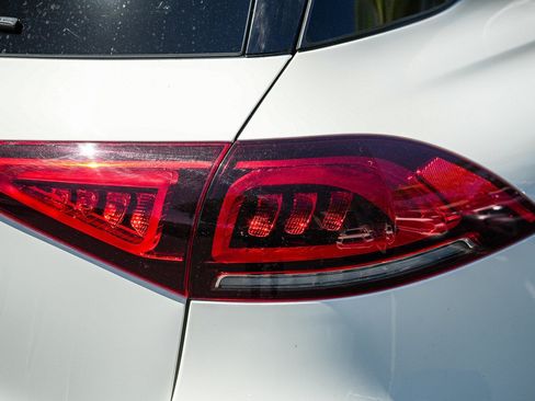 Used 2023 Mercedes-Benz GLE 350 image 7