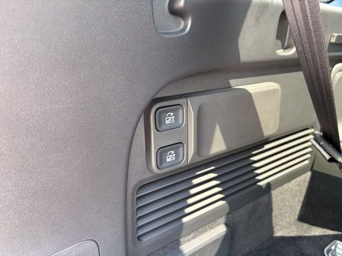 Used 2026 Rivian R1S Adventure AWD/4WD image 30