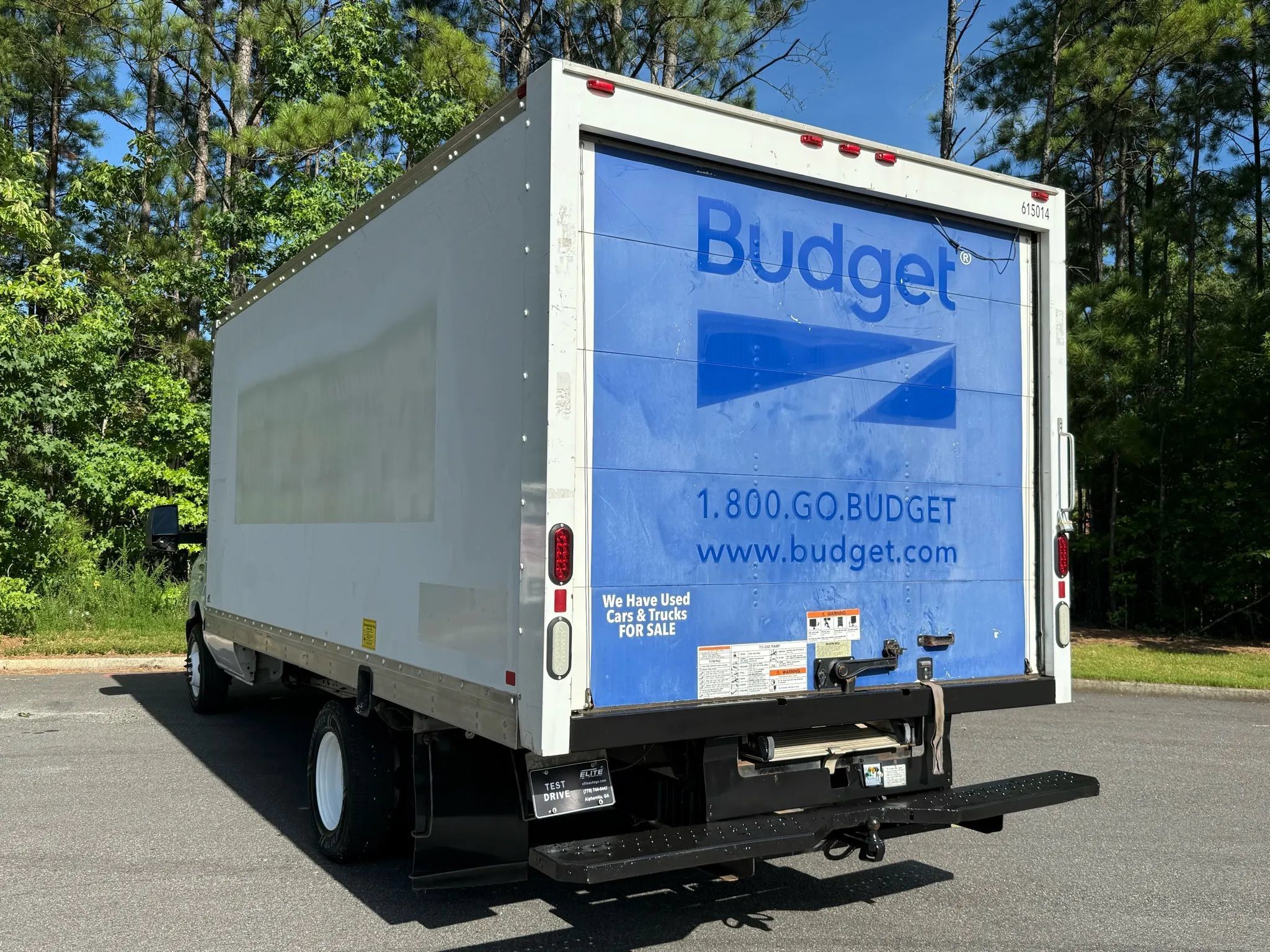 Used 2016 Ford E-350 and Econoline 350 Super Duty RWD image 6