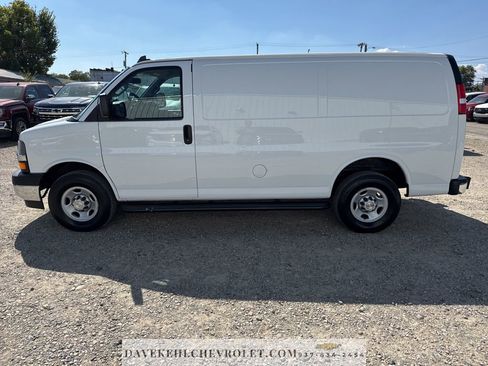 Used 2023 Chevrolet Express 2500 w/ Driver Convenience Package image 2