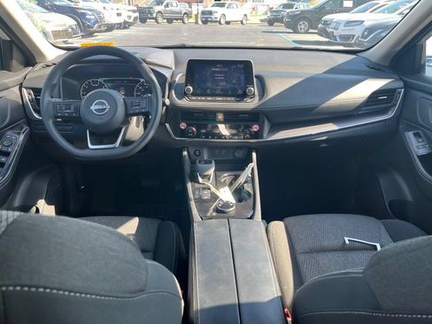 Used 2024 Nissan Rogue SV AWD/4WD image 24
