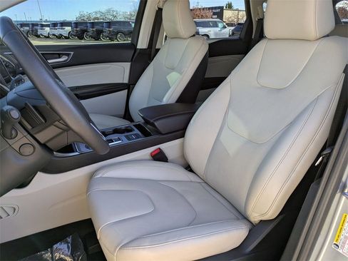 Used 2022 Ford Edge Titanium w/ Equipment Group 301A image 12