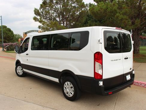 Used 2025 Ford Transit 350 XLT RWD image 3