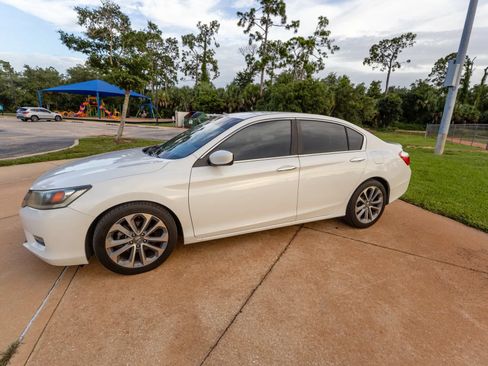 Used 2013 Honda Accord Sport image 1