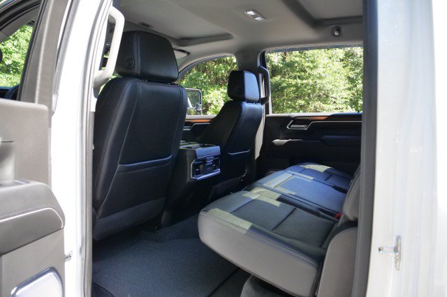Used 2024 GMC Sierra 2500 Denali AWD/4WD image 30