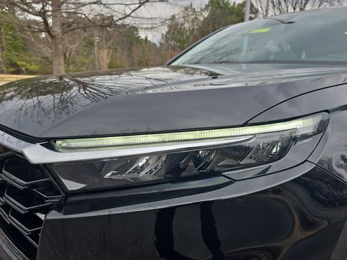 Used 2024 Honda CR-V EX-L image 31