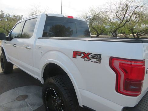 Used 2017 Ford F150 Lariat w/ Equipment Group 502A Luxury image 4