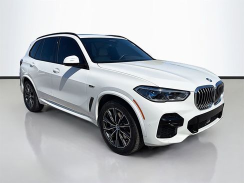 Used 2023 BMW X5 xDrive45e w/ Executive Package image 2