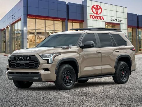 Used 2025 Toyota Sequoia TRD Pro AWD/4WD image 2