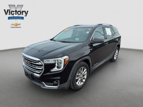 Used 2022 GMC Terrain SLT w/ Infotainment Package II FWD image 3
