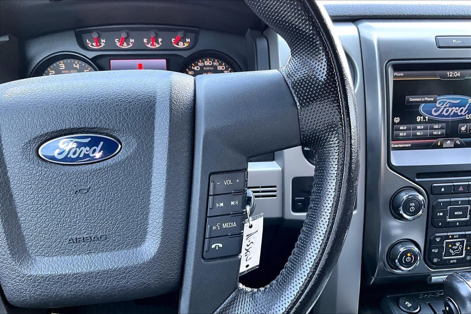 Used 2014 Ford F150 Raptor w/ Equipment Group 801A Luxury AWD/4WD image 20