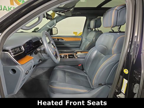 Used 2023 Jeep Grand Wagoneer L Series II w/ Premium Group II image 12