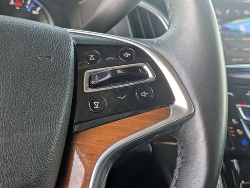 Used 2017 Cadillac Escalade Luxury image 18