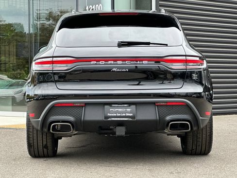 Used 2025 Porsche Macan AWD/4WD image 7