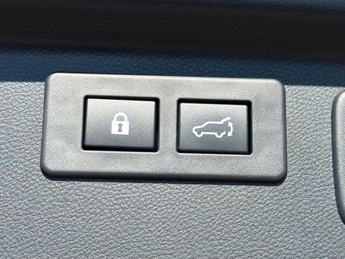 Certified 2023 Subaru Forester Premium w/ Popular Package #3 image 13