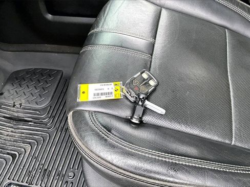 Used 2020 Chevrolet Silverado 2500 High Country w/ Technology Package image 31