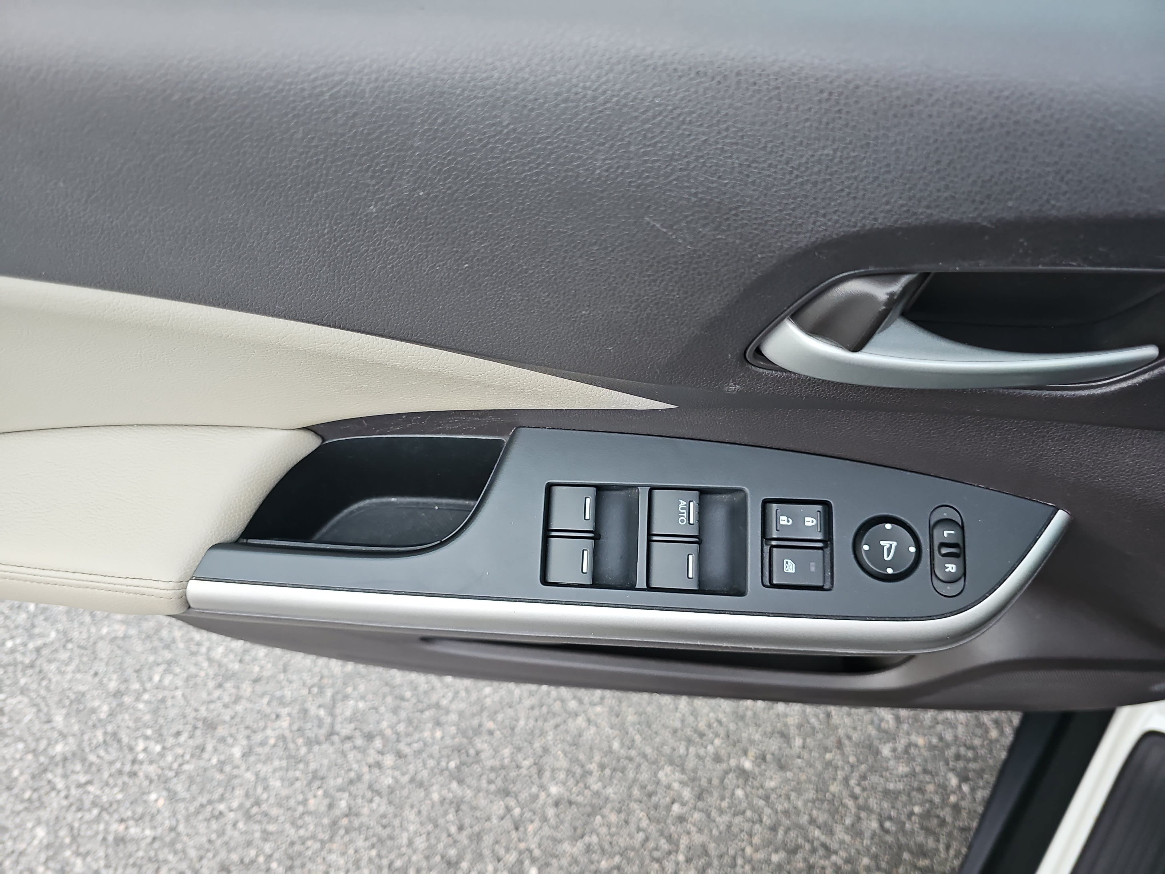Used 2014 Honda CR-V EX-L image 28