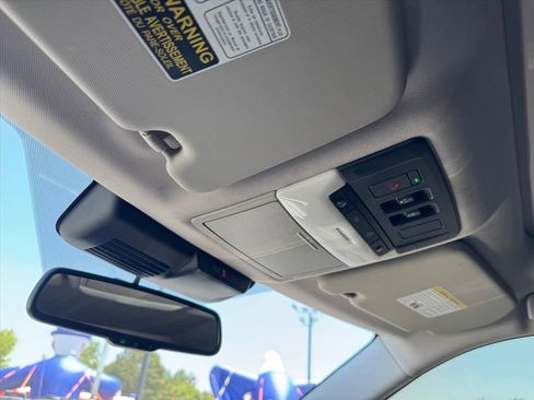 Used 2023 Mitsubishi Outlander SE FWD image 25