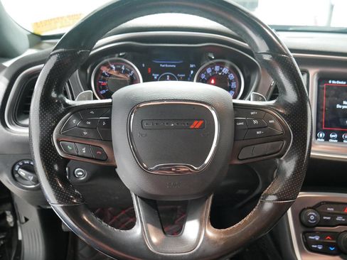 Used 2020 Dodge Challenger R/T image 15