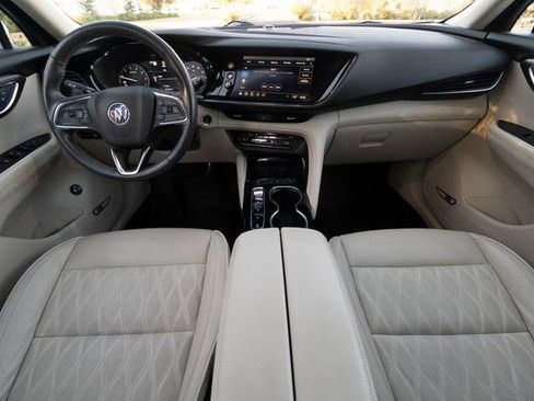 Used 2021 Buick Envision Avenir w/ Technology Package II image 12