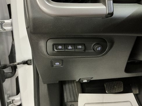 Used 2024 GMC Terrain AT4 w/ LPO, 'HIT The Road' Package AWD/4WD image 11