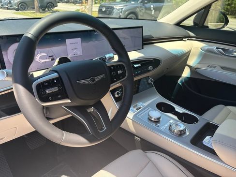 New 2026 Genesis GV70 2.5T Advanced AWD/4WD image 7