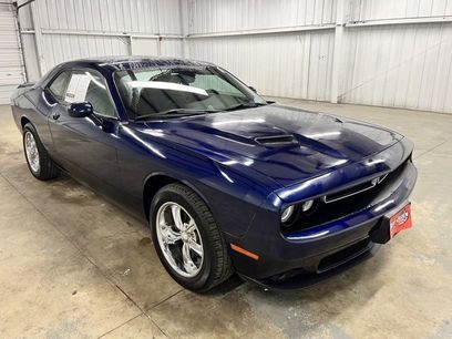 Used 2017 Dodge Challenger SXT