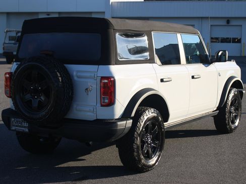 Used 2024 Ford Bronco Black Diamond AWD/4WD image 7