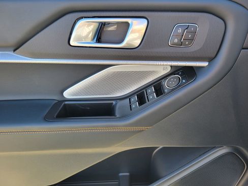 New 2026 Ford Explorer Tremor w/ Tremor Ultimate Package image 17