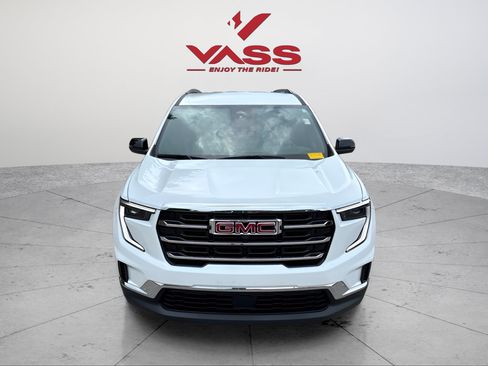 Used 2025 GMC Acadia Elevation FWD image 8