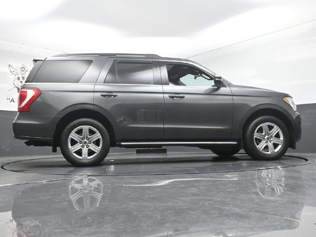 Used 2020 Ford Expedition XLT w/ Equipment Group 202A AWD/4WD image 59