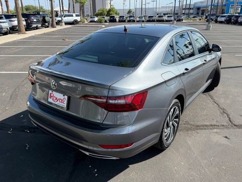 Used 2020 Volkswagen Jetta SEL Premium FWD image 19