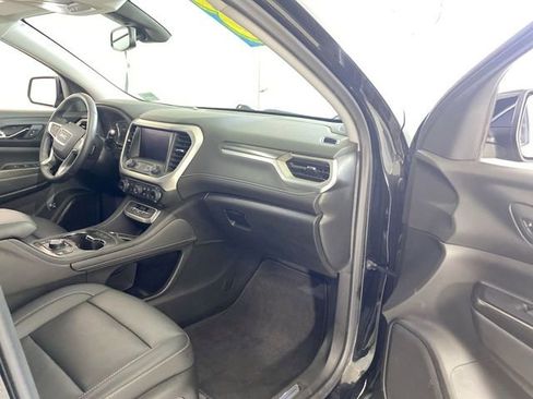 Used 2023 GMC Acadia SLT w/ Preferred Package image 36