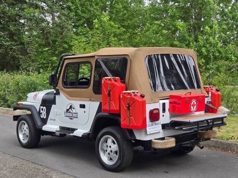 Used 1990 Jeep Wrangler S AWD/4WD image 3