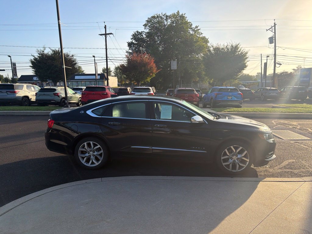 Used 2017 Chevrolet Impala Premier FWD image 2