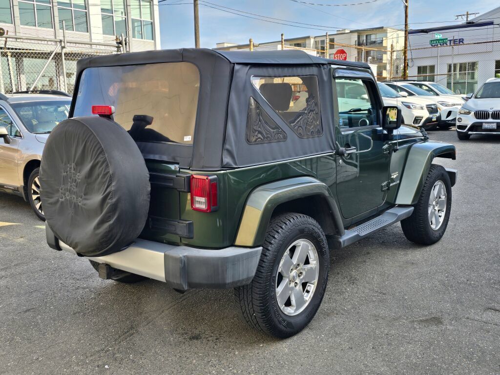 Used 2008 Jeep Wrangler Sahara AWD/4WD image 7