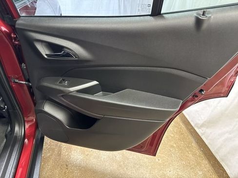 Certified 2024 Chevrolet Trax ACTIV w/ Sunroof Package FWD image 25