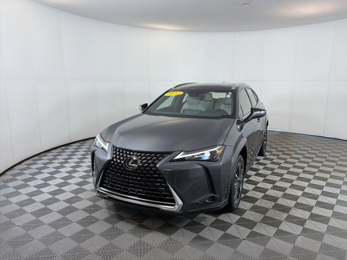Used 2024 Lexus UX 250h UX 250h Premium image 2