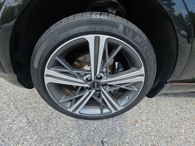 Used 2025 Genesis GV80 3.5T e-SC AWD/4WD image 10